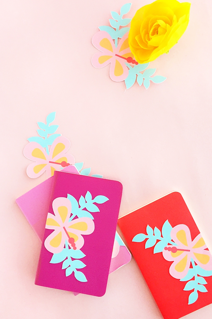 Mini DIY Hibiscus Journals - Decorate your planners, journals and notebooks with these pretty tropical hibiscus flowers. Click through for the tutorial on Maritza Lisa!