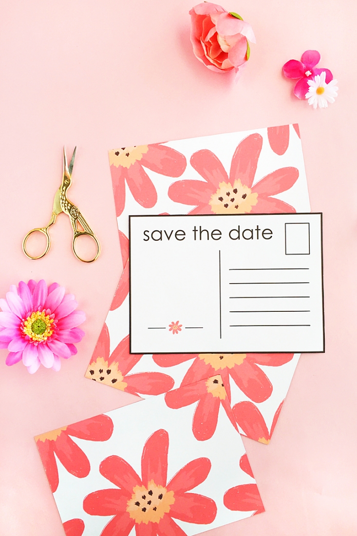 DIY Floral Save The Date Postcards - Planning a wedding? Make your own Save The Date notices with this tutorial on Maritza Lisa. Click through for details!