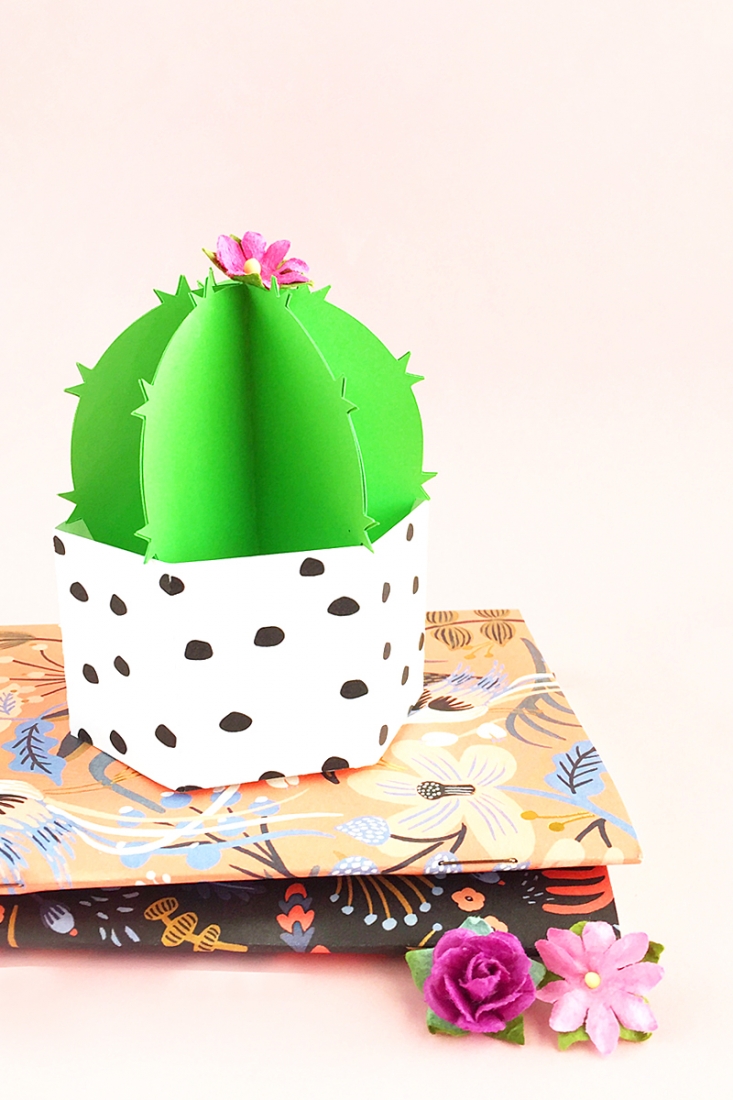 DIY Potted Paper Cactus - Maritza Lisa: Got a green thumb or know someone who does? Click through to make these cute little low-maintenance desk accessories - Silhouette Cameo Project - Silhouette Design Store - Crafts - Paper Crafts - Paper Plants 