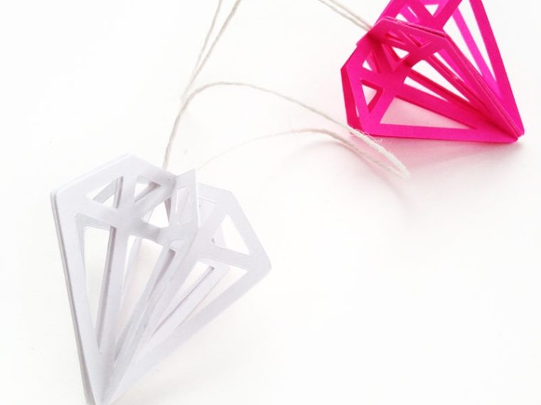 DIY 3d Gem Ornaments #MaritzaLisa #DIYGems #DIYOrnaments