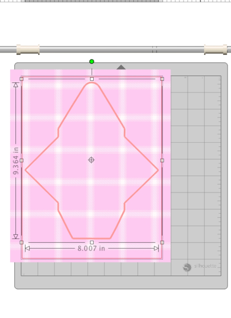 DIY Pink Plaid Envelopes - Maritza Lisa: Create your own plaid pattern with this free tool and use it to create your own stationery. Click through for the tutorial.