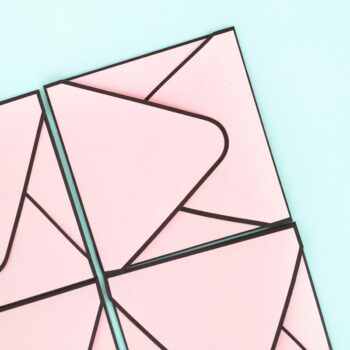 DIY Envelopes with Borders - Maritza Lisa: I'll show you an easy way to make your own envelopes with borders. Click through for the tutorial