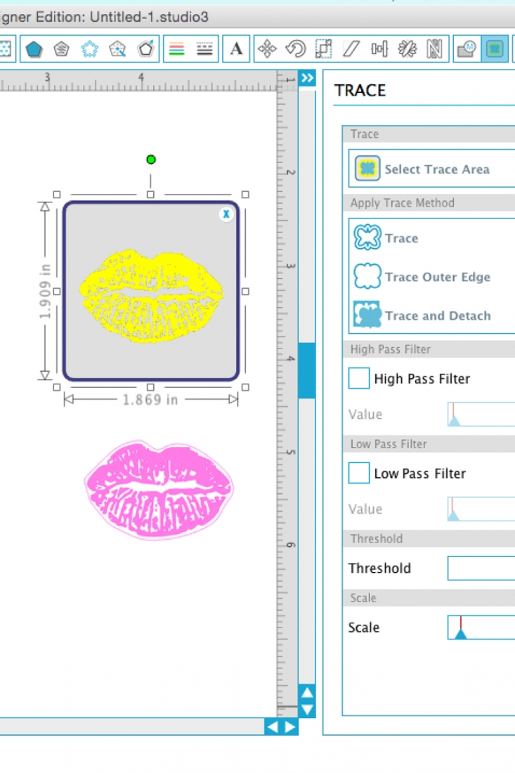 DIY Kissy Lips Seals - Maritza Lisa: Seal your envelopes with a kiss this Valentines with clear sticker paper. Click through for the tutorial...