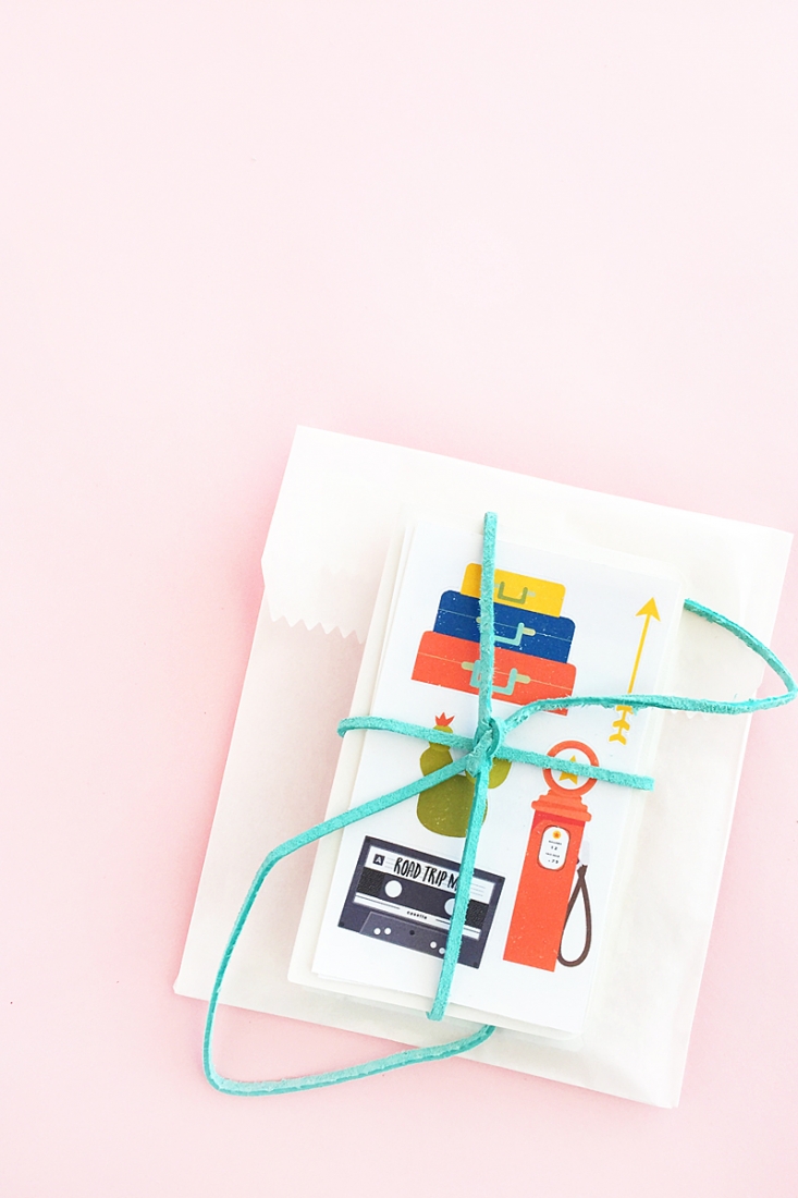 DIY Travel Sticker Gift Set on Maritza Lisa - Make your own travel stickers and seals, then package them into a perfect gift for all your loved ones who are adventure-bound. Click through for the tutorial!