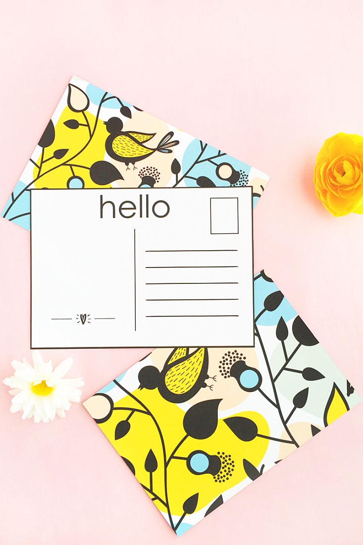 DIY Patterned Postcards - Design your own postcards with pretty patterns and then send them to loved ones. Click through for the tutorial on Maritza Lisa!