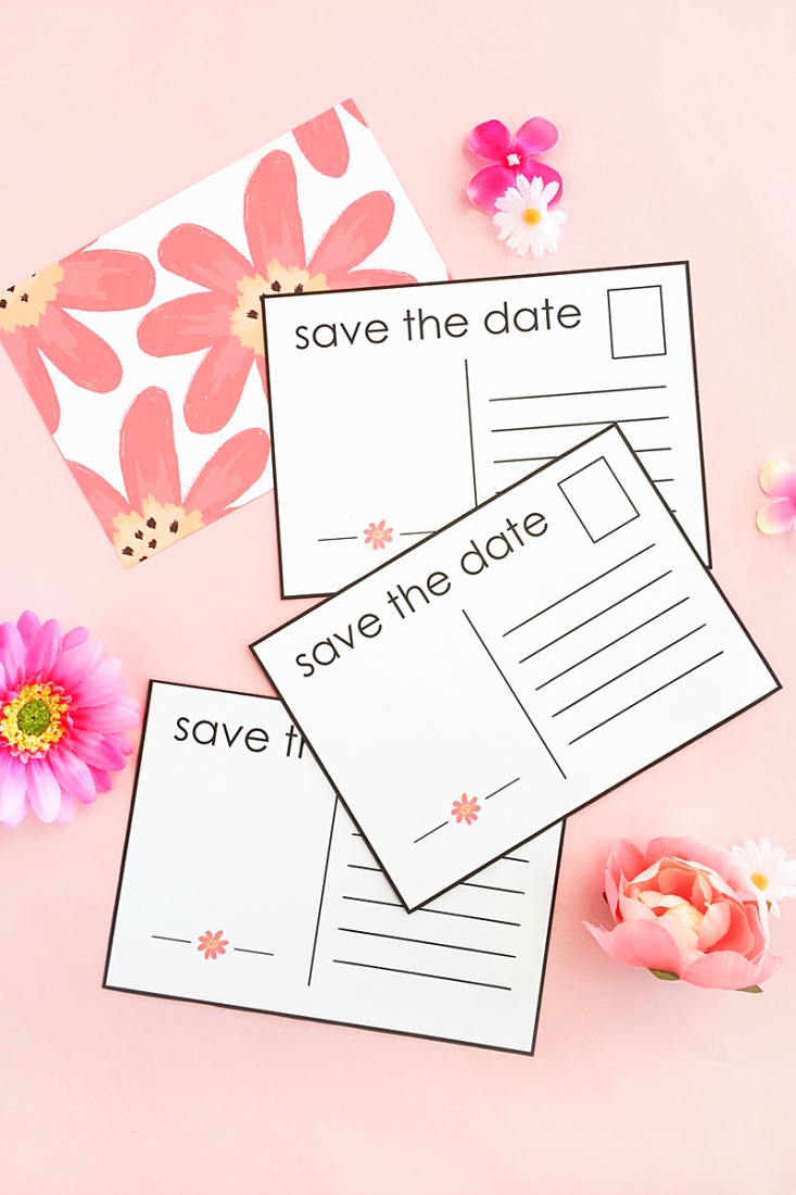 DIY Floral Save The Date Postcards - Planning a wedding? Make your own Save The Date notices with this tutorial on Maritza Lisa. Click through to make your own! 