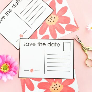 DIY Floral Save The Date Postcards - Planning a wedding? Make your own Save The Date notices with this tutorial on Maritza Lisa. Click through for details!
