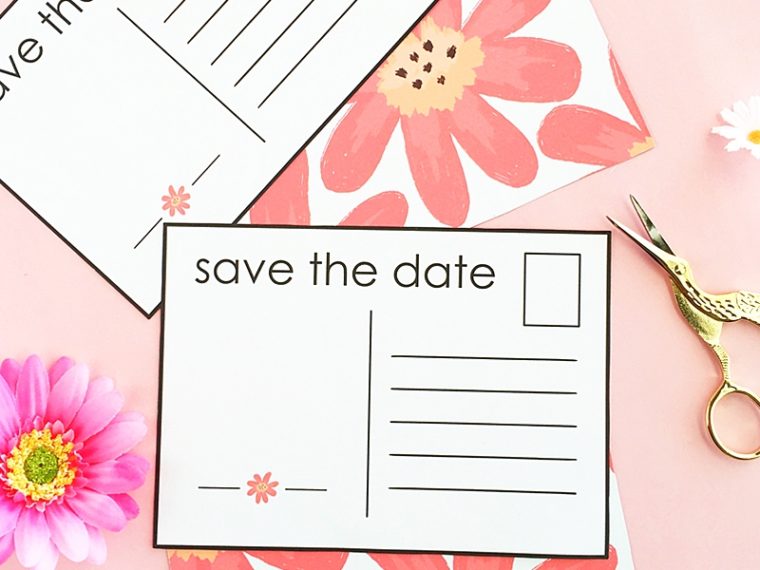 DIY Floral Save The Date Postcards - Planning a wedding? Make your own Save The Date notices with this tutorial on Maritza Lisa. Click through for details!