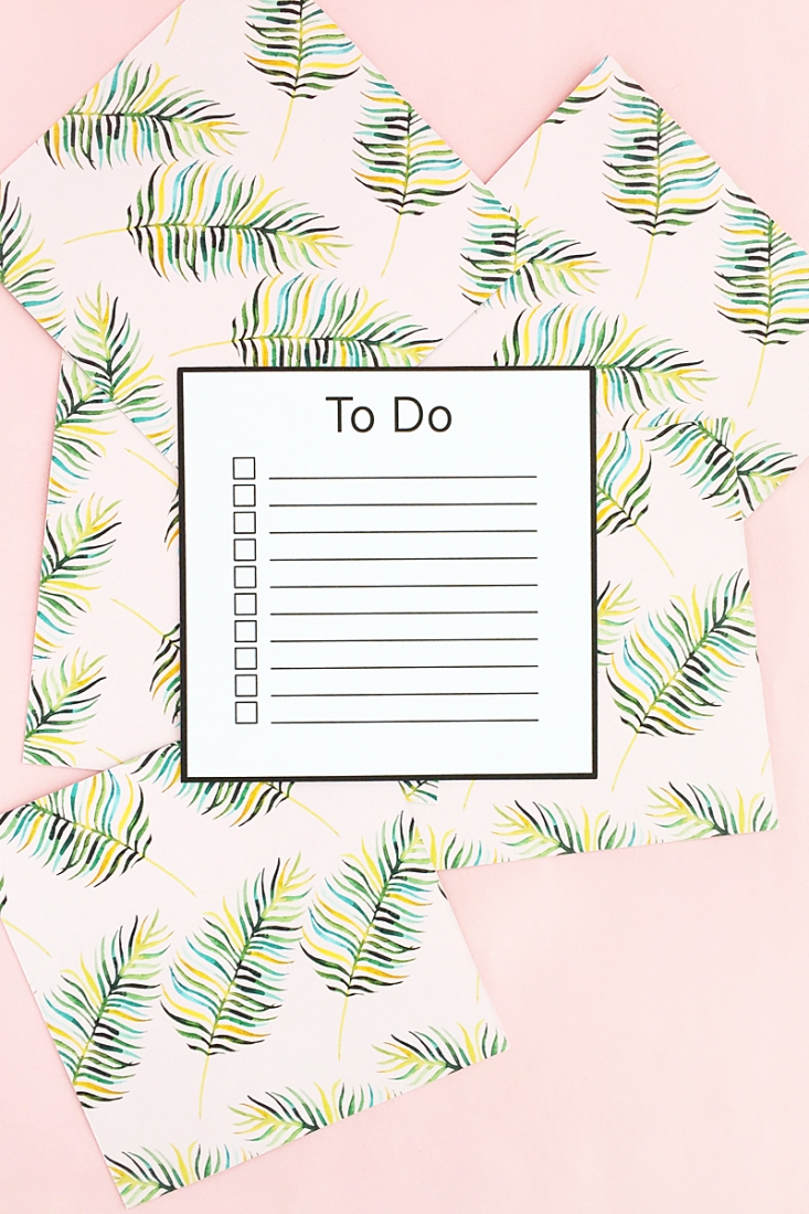 DIY To Do List Cards - Maritza Lisa: Click through to use this free printable (studio and PDF) to create your own patterned To Do List cards.