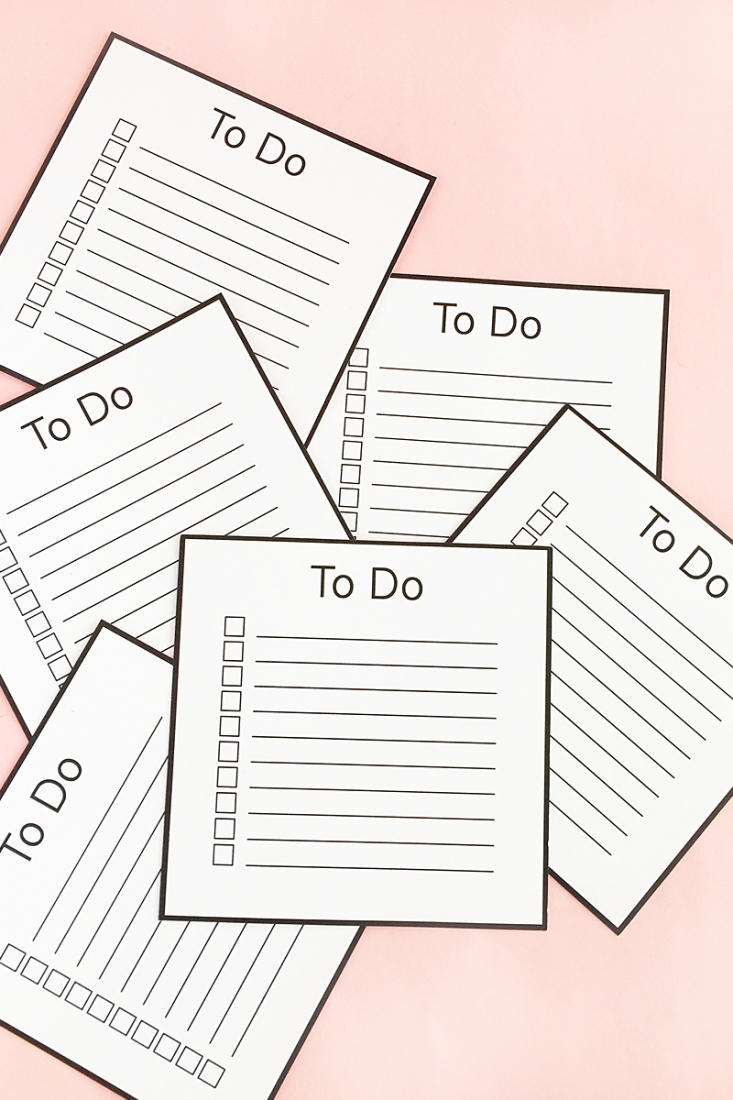 DIY To Do List Cards - Maritza Lisa: Click through to use this free printable (studio and PDF) to create your own patterned To Do List cards.