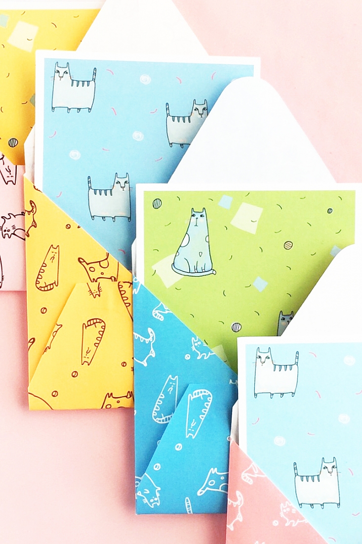 DIY Cat Patterned Stationery on Maritza Lisa - Love cats? Use these cat patterns to make your own stationery. Click through and I will show you how - DIY & Crafts