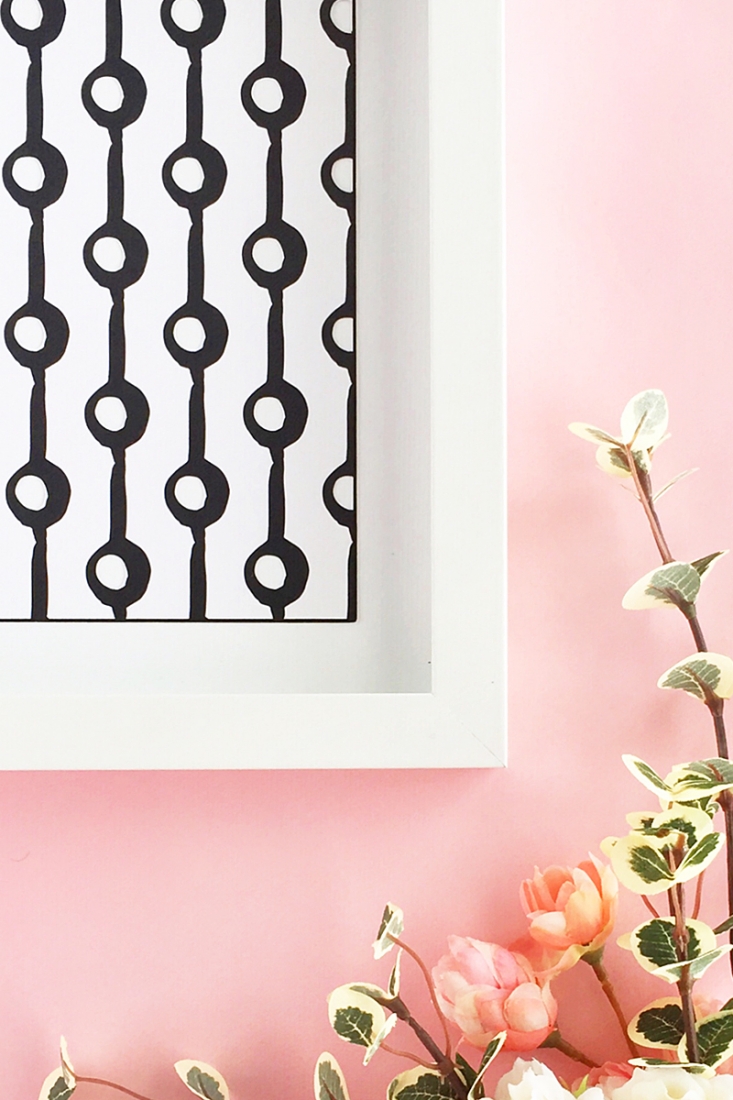 DIY Patterned Wall Art - Maritza Lisa: Craft your own modern wall art with these black and white geometric patterns. Click through for the tutorial!