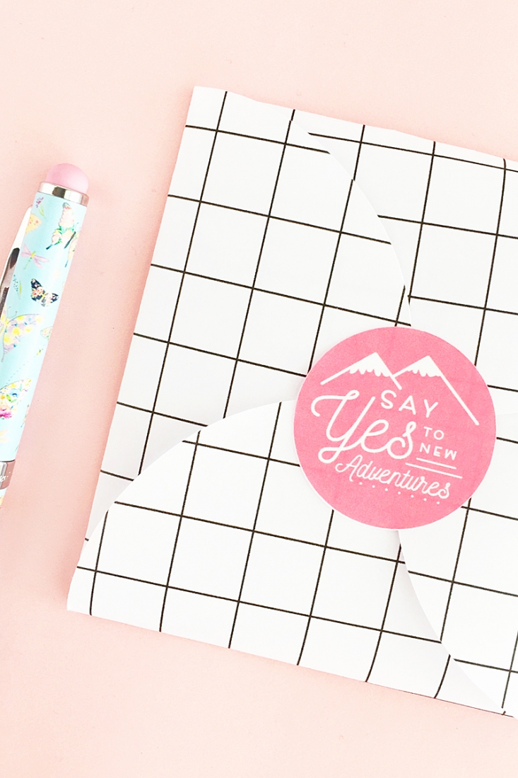 DIY Say Yes To New Adventures Envelope Seals - Maritza Lisa - Make your own envelope or package seals with sweet positivity. Click through for the tutorial!
