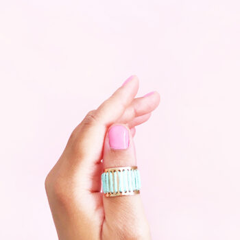 DIY Embroidered Rose Gold Plated Rings - the easiest way to make your own jewelry is in this tutorial. These pretty rings will be perfect accessories for your outfits or will make an unforgettable gift!