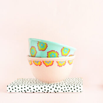 DIY Floral Patterned Decorative Bowl - Maritza Lisa - Click through to make your own pretty decorative bowls with pretty florals and temporary tattoos!