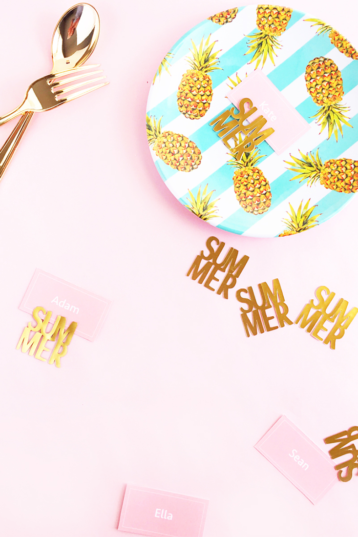 DIY Gold Summer Place Card Holders - Maritza Lisa - make these pretty place card holders for your next party with gold foil! Click through for the Tutorial!