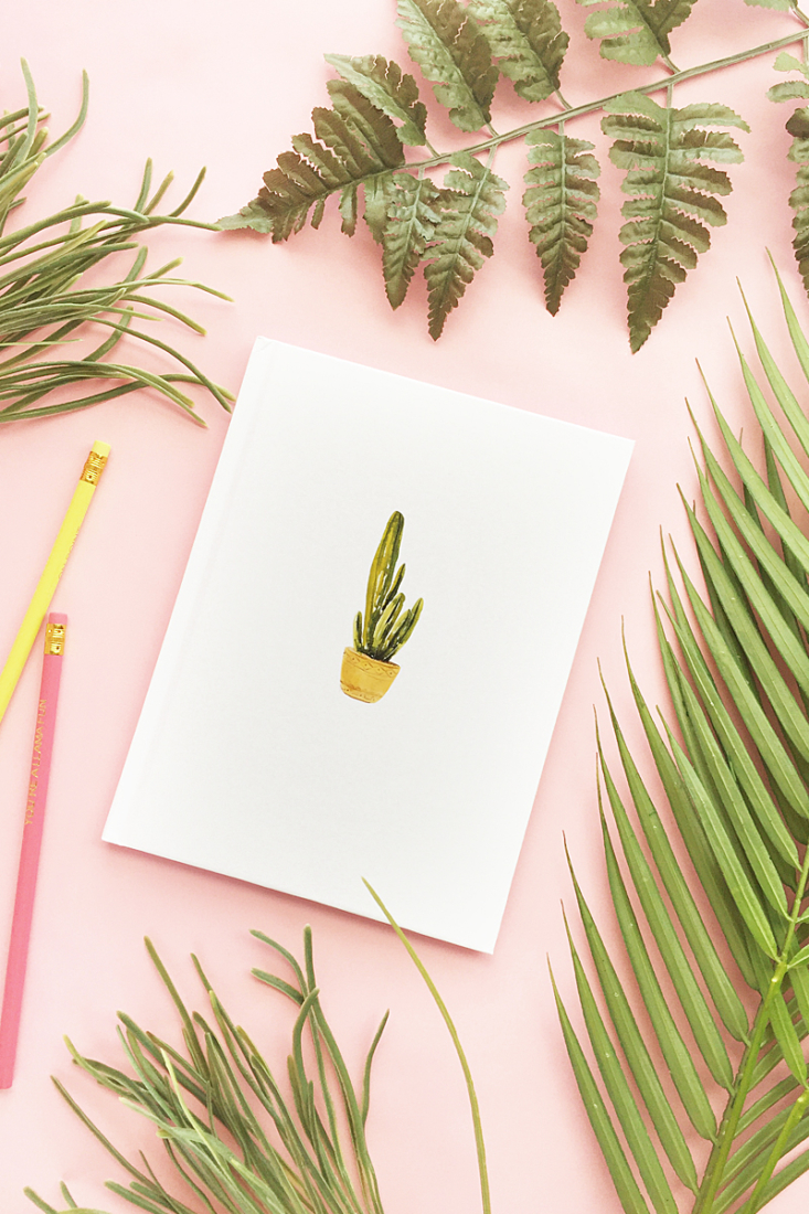 DIY Watercolor Potted Plant Notebooks on Maritza Lisa - Click through to make your own pretty stationery or journals with this easy DIY and Crafts tutorial!