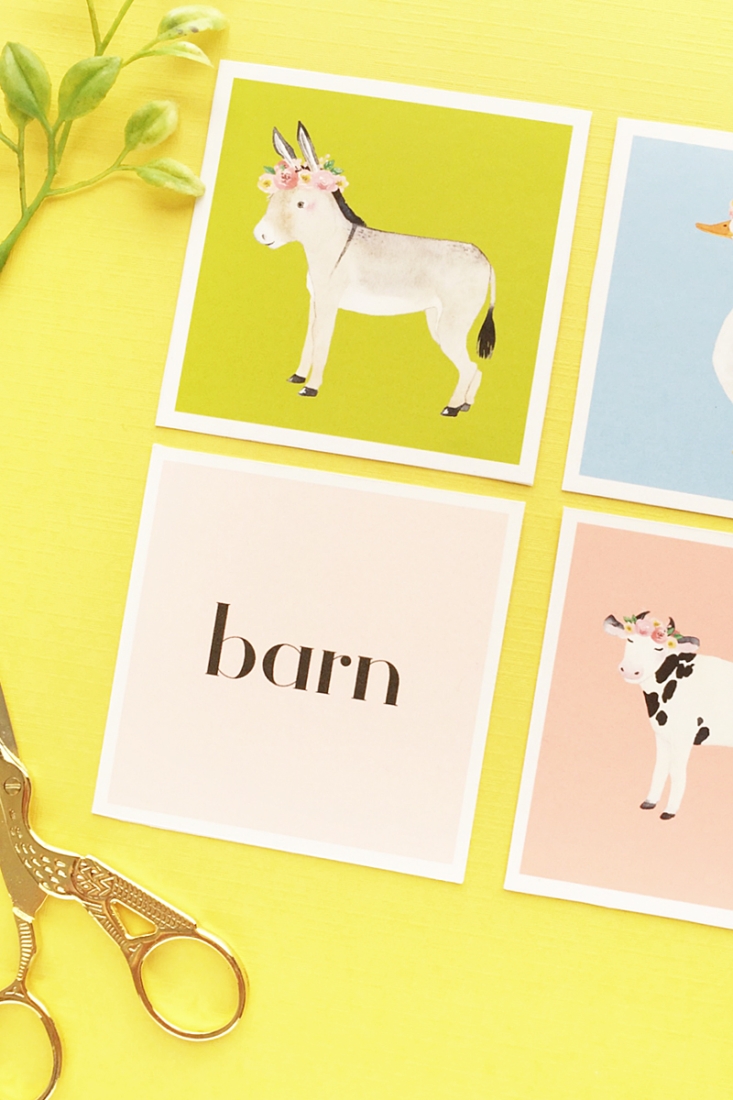 DIY Farm Animal Flash Cards on Maritza Lisa - create your own whimsical double sided flash cards with this DIY and Crafts tutorial!