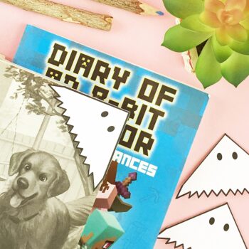 DIY Halloween Ghost Bookmarks - Try this easy craft for kids for Halloween with this free printable to make a corner bookmark! A great school activity!