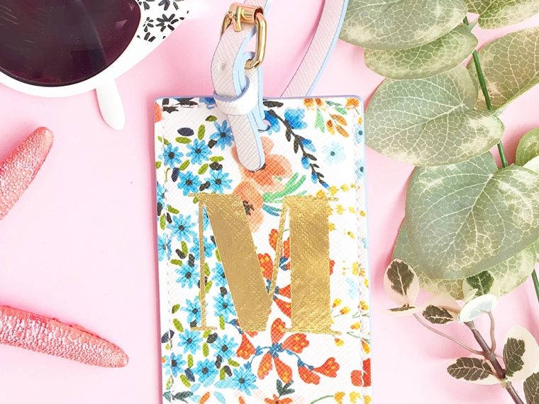 Looking to travel soon or make a sweet DIY Gift? Try making this easy DIY Personalized Luggage Tag with your Silhouette and Temporary Tattoo Paper!