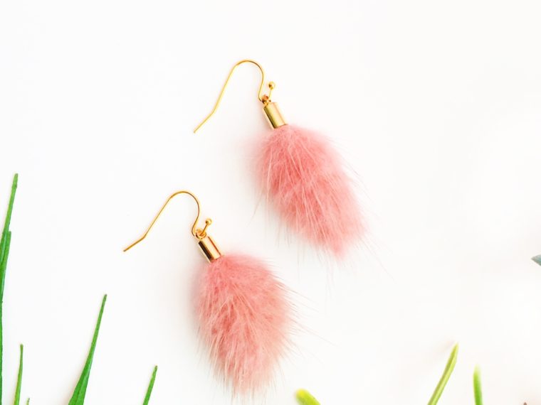 You can make these Easy DIY Earrings With Fur Tassels in a matter of minutes and wear them to your next party or event or give them as handmade gifts!