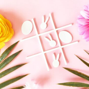 DIY Easter Crafts - Looking for a fun non-candy gift or activity for Easter? Try making this Tic-Tac-Toe game for all ages!